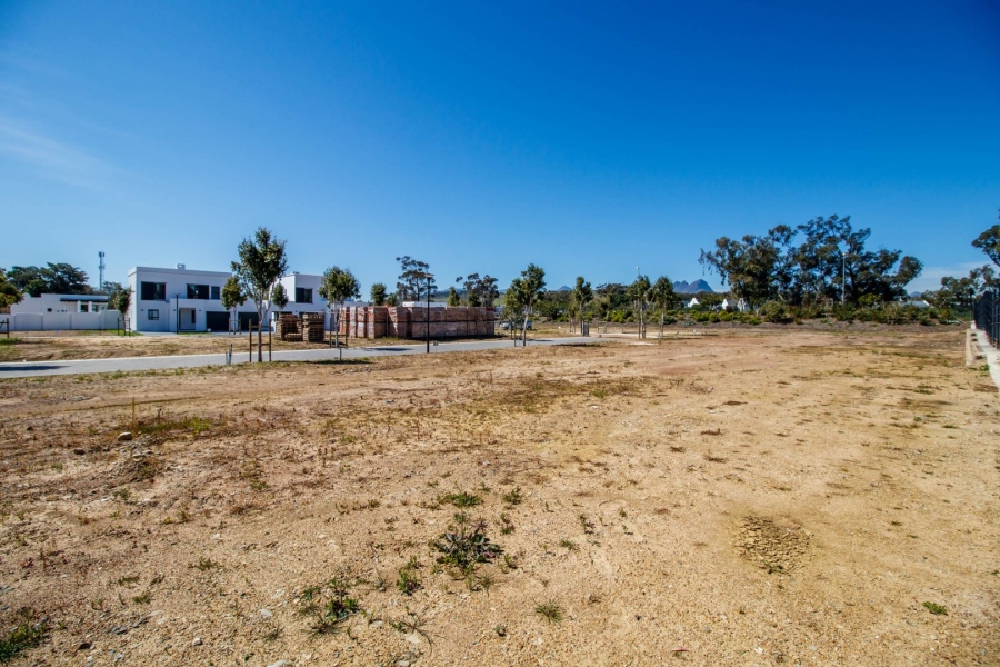  Bedroom Property for Sale in Croydon Western Cape